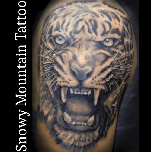 Fine line tattoo by Q